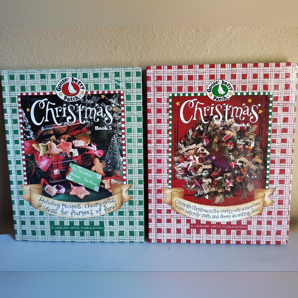 Gooseberry Patch Collectible Christmas Books 5 & 6 Crafts Recipes Gift Ideas HC